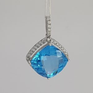BLUE TOPAZ DIAMOND PENDANT